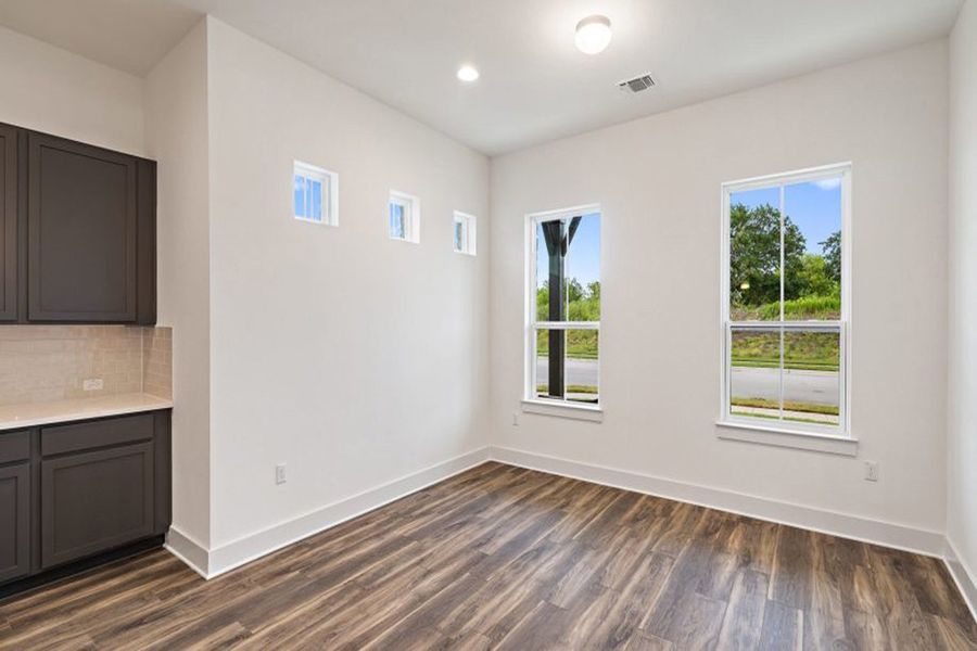 Representative unfurnished interior of a home built from the Glacier by Pacesetter Homes in Easton Park, Austin (Image 44). Representative unfurnished interior of a home built from the Glacier by Pacesetter Homes in Easton Park, Austin (Image 44).