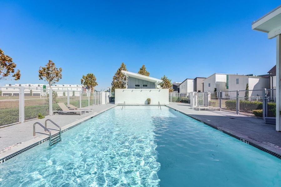 Community amenities in Avondale, Houston (Image 43).