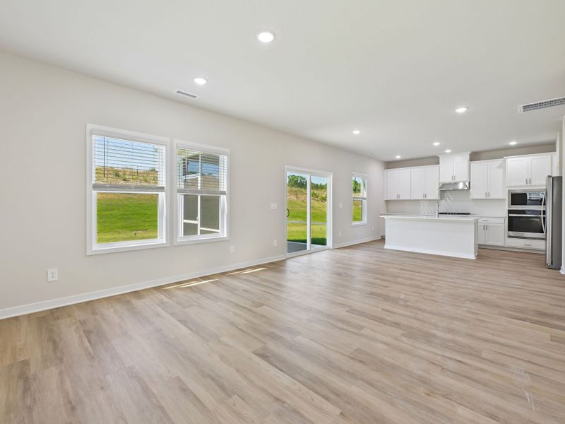 Spacious, unfurnished interior of a new home in The Heritage at Buffaloe Reserve, Raleigh (Image 11). Spacious, unfurnished interior of a new home in The Heritage at Buffaloe Reserve, Raleigh (Image 11).