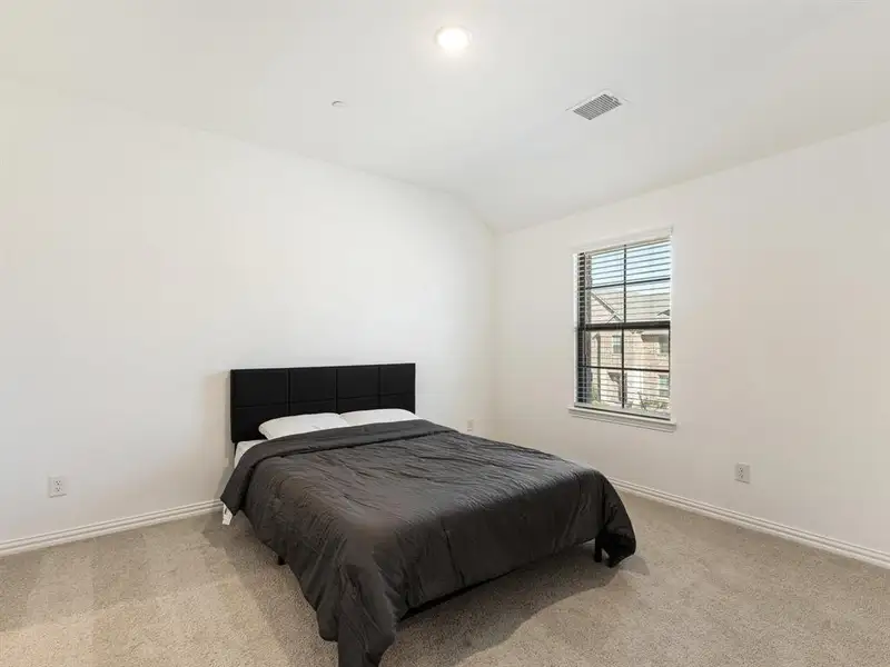 Furnished interior view inside a new home in , Grand Prairie (Image 15).