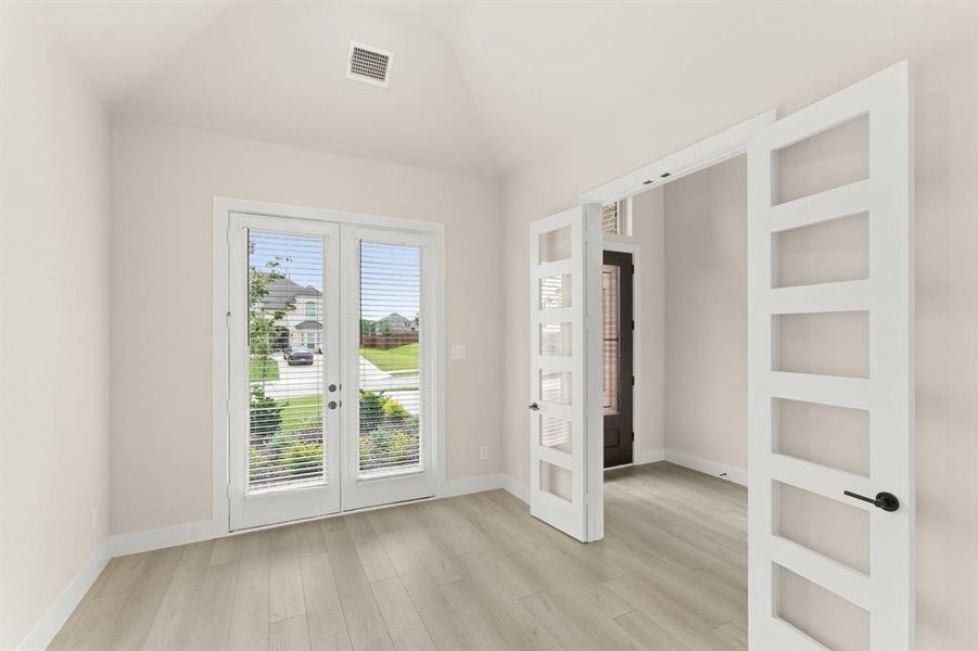 513 Pond Springs-Dining Room-1