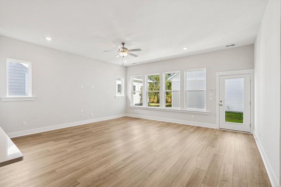 Spacious, unfurnished interior of a new home in Nexton – Midtown – The Garden Collection, Summerville (Image 16). Spacious, unfurnished interior of a new home in Nexton – Midtown – The Garden Collection, Summerville (Image 16).