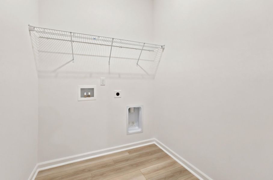 Spacious, unfurnished interior of a new home in Oak Grove, Conway (Image 25).