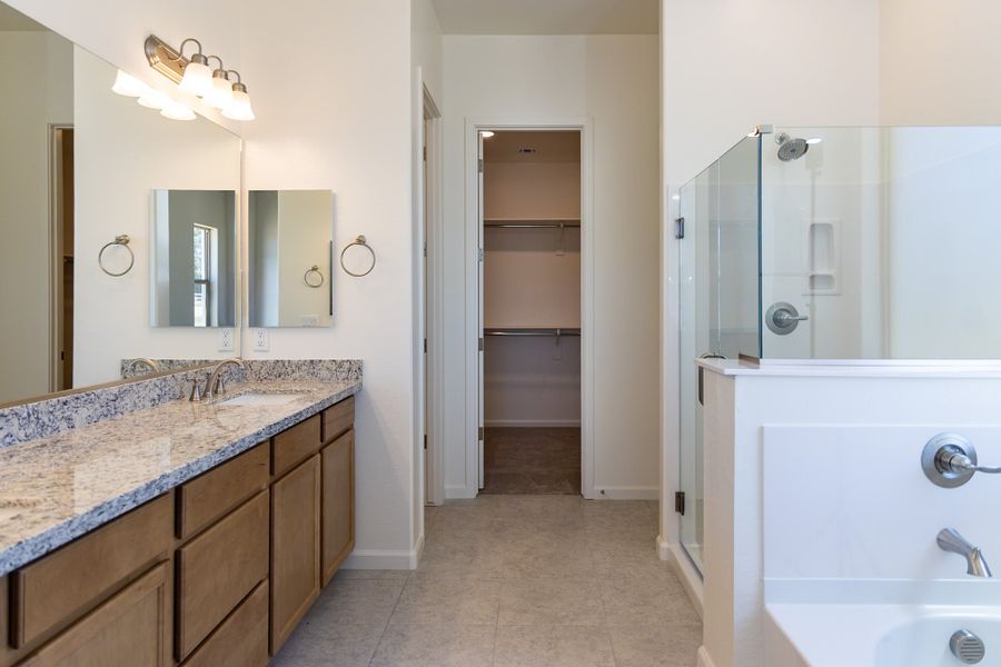Furnished interior view inside a new home in Heritage Pointe, Chino Valley (Image 16). Furnished interior view inside a new home in Heritage Pointe, Chino Valley (Image 16).