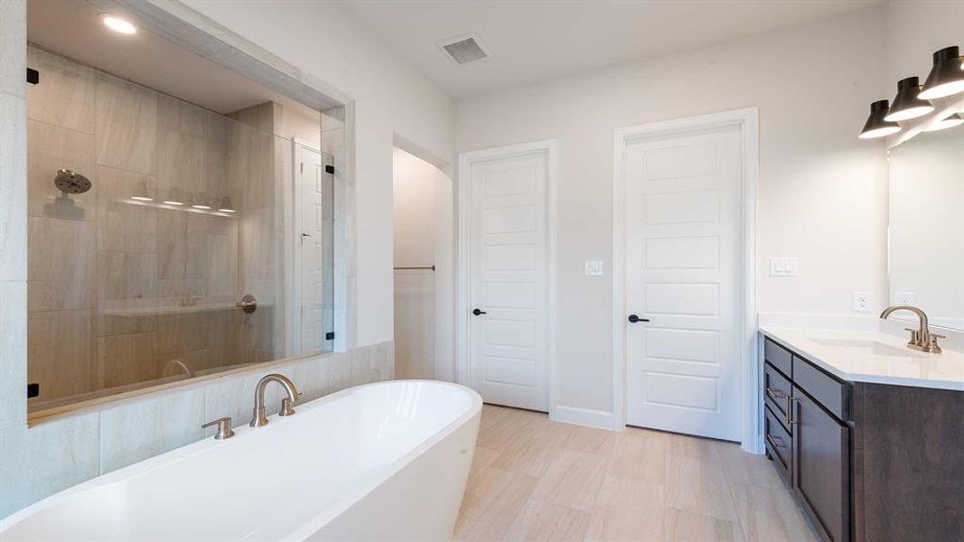 Furnished interior view inside a new home in Terraces 62', Rockwall (Image 9).