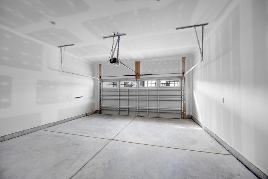 Spacious, unfurnished interior of a new home in , Summerville (Image 8). Spacious, unfurnished interior of a new home in , Summerville (Image 8).