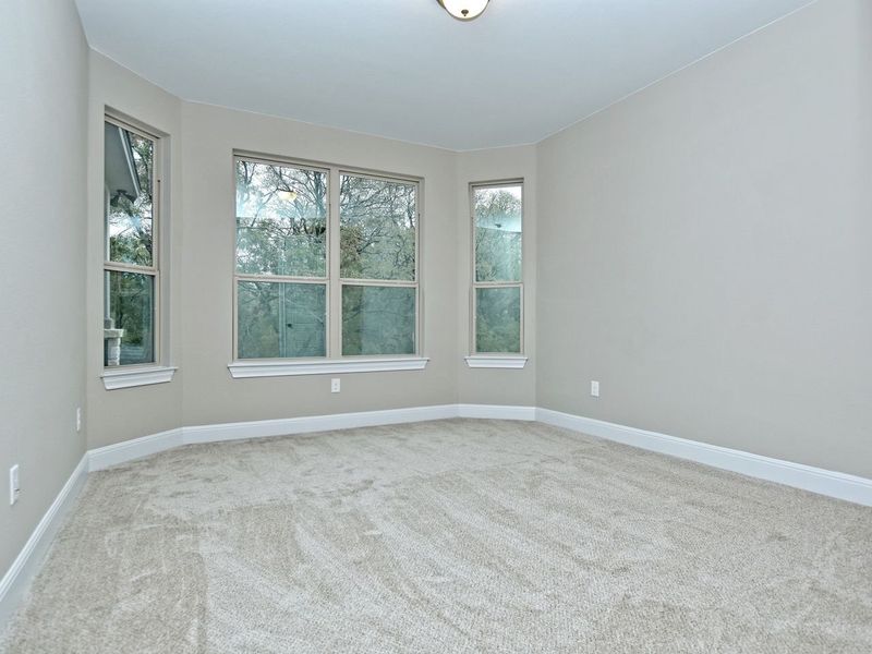 Representative unfurnished interior of a home built from the Madera II by Giddens Homes in Scofield Farms Estates, Georgetown (Image 406).