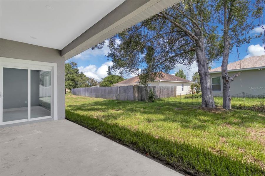 Exterior details and patio area of a home in , Kissimmee (Image 17).