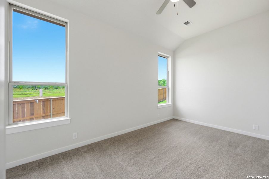 Spacious, unfurnished interior of a new home in Mayfair, New Braunfels (Image 22).