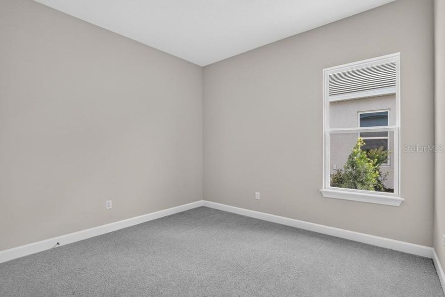 Spacious, unfurnished interior of a new home in Coasterra Community Group Page, Palmetto (Image 17).