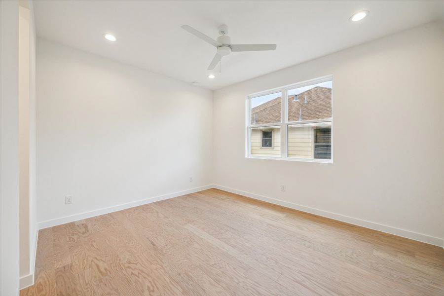 Spacious, unfurnished interior of a new home in , Houston (Image 25). Spacious, unfurnished interior of a new home in , Houston (Image 25).