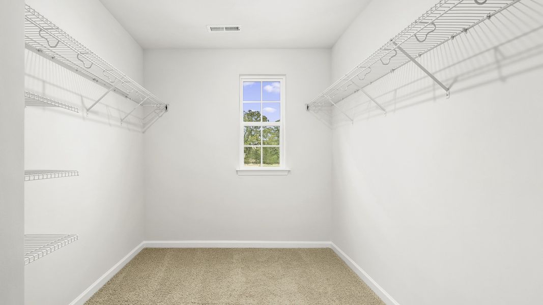Spacious, unfurnished interior of a new home in Chandler Pointe, Rural Hall (Image 19).