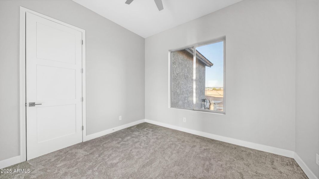 32790 N 213th Ave (9) 32790 N 213th Ave (9)