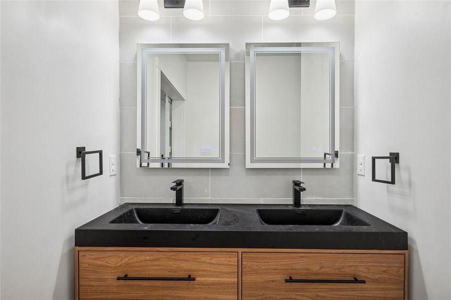 Close-up of interior finishes inside a home in , Wylie (Image 17).