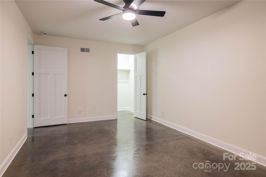 Spacious, unfurnished interior of a new home in , Mount Gilead (Image 21).