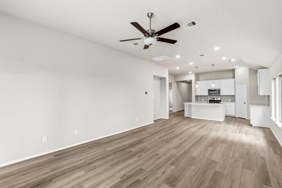 Spacious, unfurnished interior of a new home in Bridgeland, Cypress (Image 17).