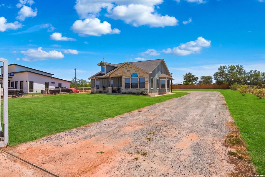 Image 31 of a home in .