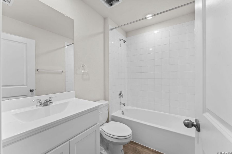 Furnished interior view inside a new home in Swenson Heights, Seguin (Image 4).