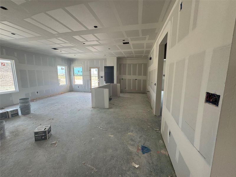 Spacious, unfurnished interior of a new home in Village at Three Oaks, Seguin (Image 5). Spacious, unfurnished interior of a new home in Village at Three Oaks, Seguin (Image 5).