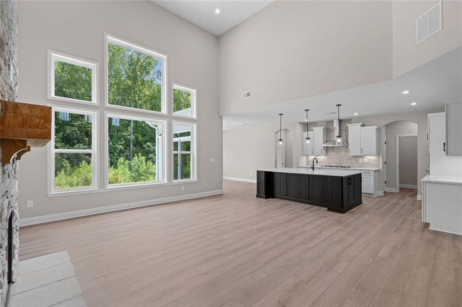 Spacious, unfurnished interior of a new home in Hidden Fields, Hoschton (Image 33).