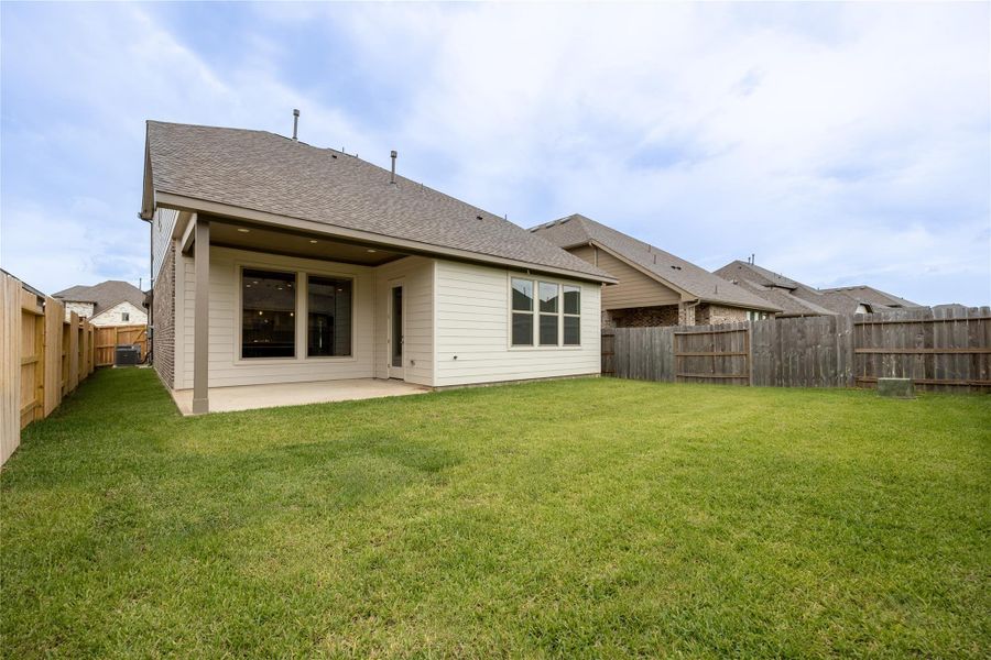 Image 25 of a home in Sunterra. Image 25 of a home in Sunterra.