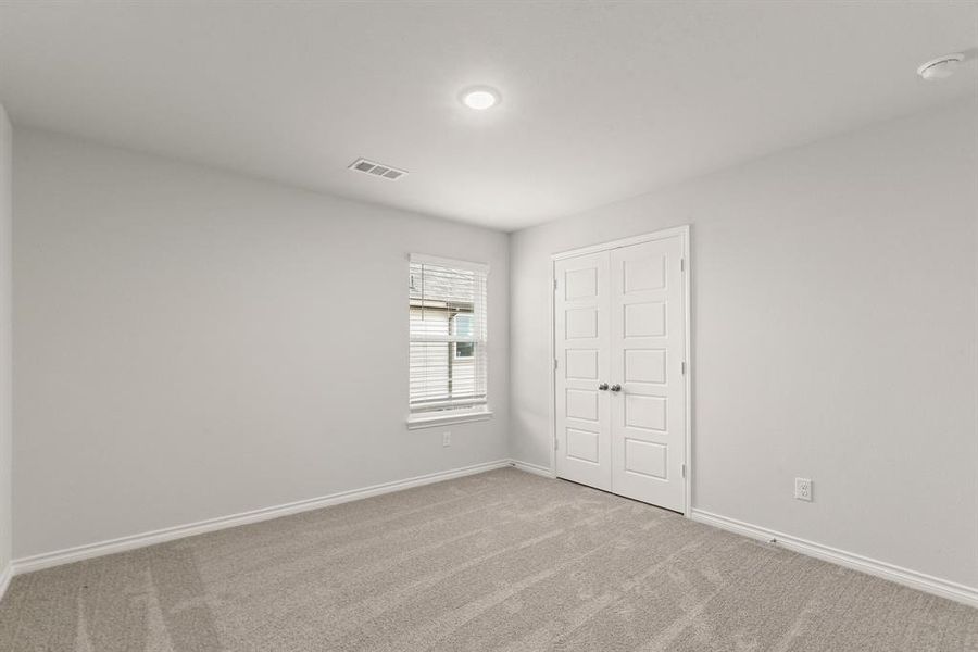 Spacious, unfurnished interior of a new home in Deer Creek, Fort Worth (Image 31). Spacious, unfurnished interior of a new home in Deer Creek, Fort Worth (Image 31).