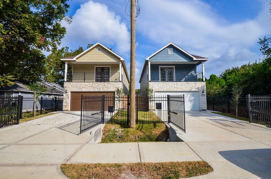 This home is ideal ff you value time, you’ll love the quick access to shopping, dining, and major routes—less commute, more life. This home is ideal ff you value time, you’ll love the quick access to shopping, dining, and major routes—less commute, more life.