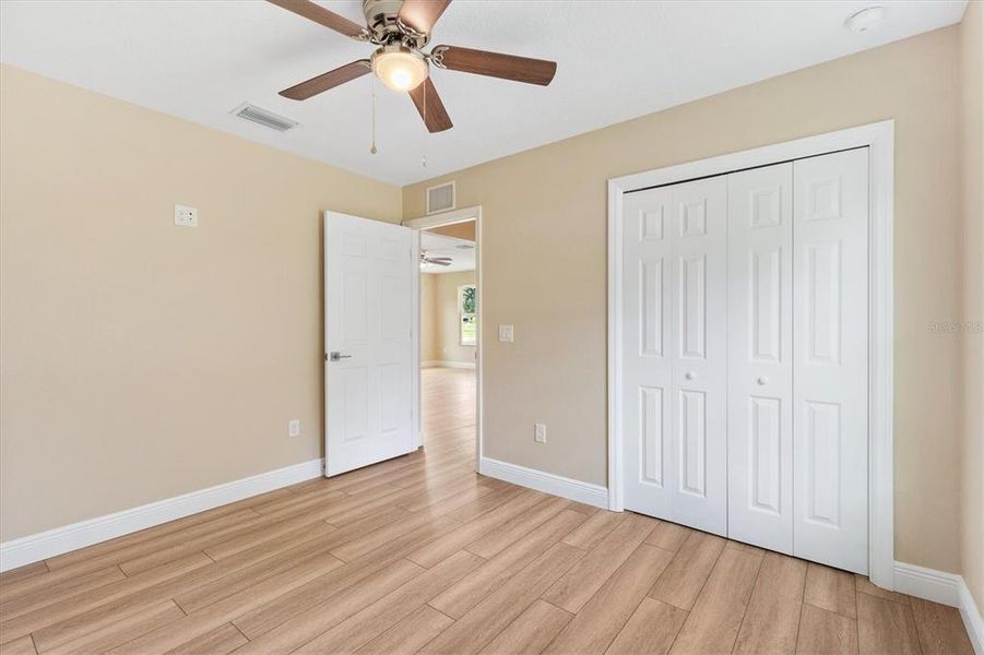 Spacious, unfurnished interior of a new home in , Bushnell (Image 28).