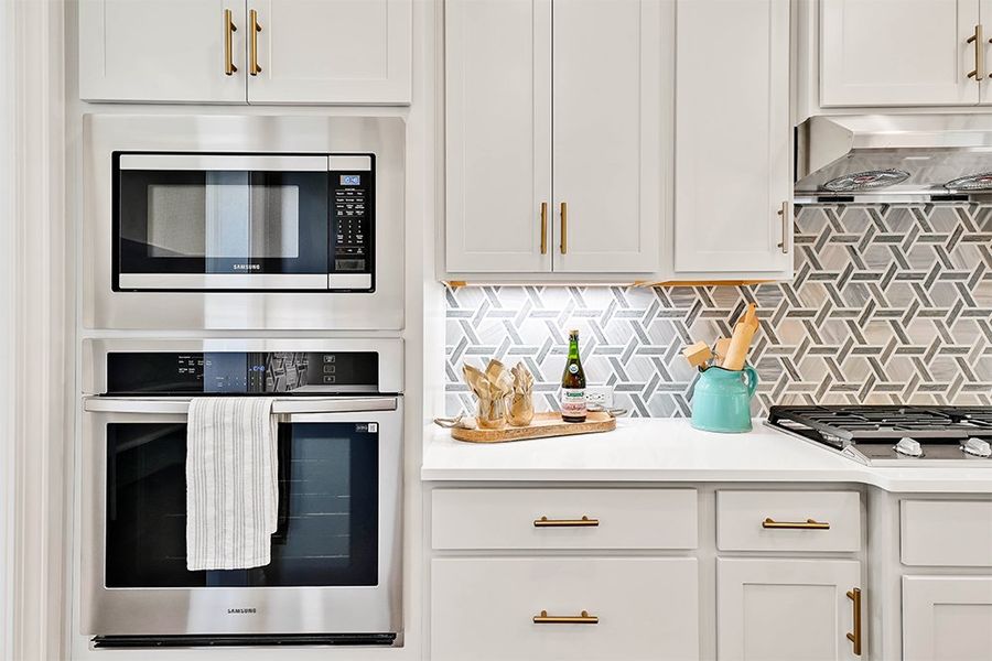 Charleston Harbor, Kitchen