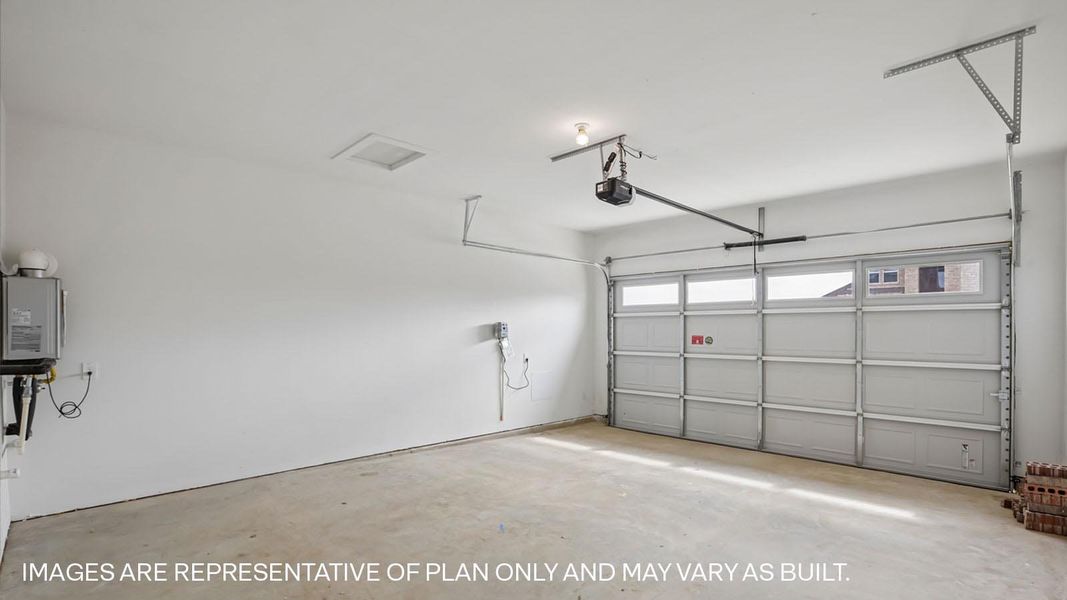Spacious, unfurnished interior of a new home in The Enclave at Bar W Ranch, Leander (Image 46). Spacious, unfurnished interior of a new home in The Enclave at Bar W Ranch, Leander (Image 46).