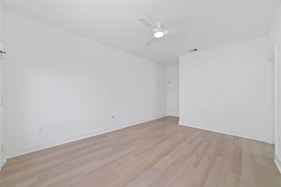 Spacious, unfurnished interior of a new home in , Houston (Image 22). Spacious, unfurnished interior of a new home in , Houston (Image 22).