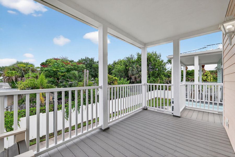 Image 33 of a home in .