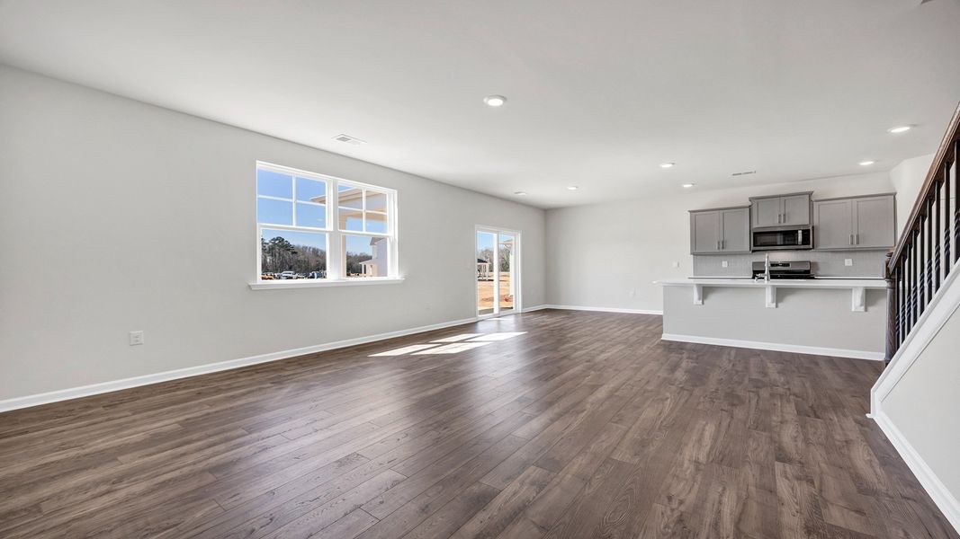 Spacious, unfurnished interior of a new home in Sease's Pond, Gilbert (Image 17). Spacious, unfurnished interior of a new home in Sease's Pond, Gilbert (Image 17).