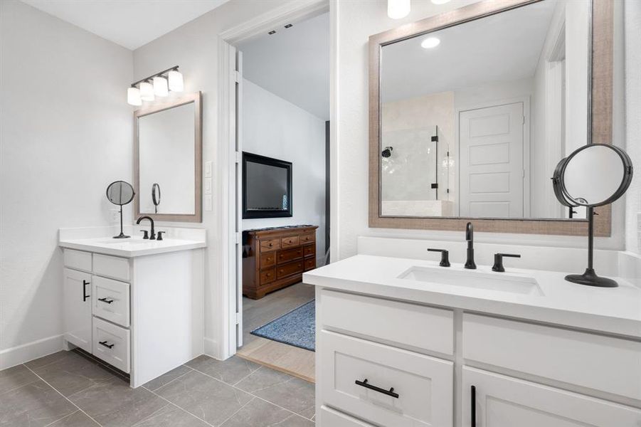 Furnished interior view inside a new home in , Fort Worth (Image 9).
