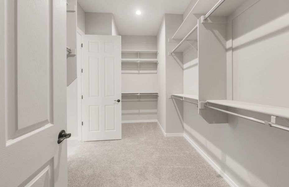 Spacious, unfurnished interior of a new home in Sun City Anthem at Merrill Ranch, Florence (Image 22). Spacious, unfurnished interior of a new home in Sun City Anthem at Merrill Ranch, Florence (Image 22).