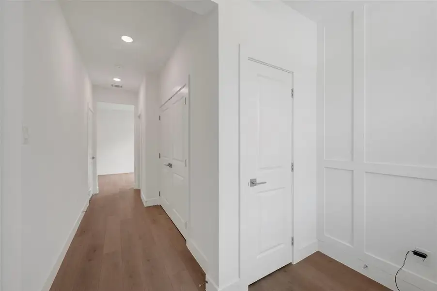Spacious, unfurnished interior of a new home in Heritage Ranch, Sherman (Image 16). Spacious, unfurnished interior of a new home in Heritage Ranch, Sherman (Image 16).