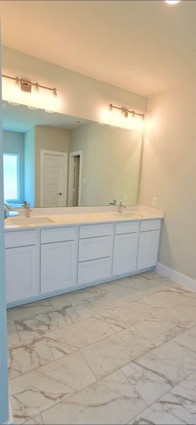 Furnished interior view inside a new home in Beacon Hill, Waller (Image 3). Furnished interior view inside a new home in Beacon Hill, Waller (Image 3).