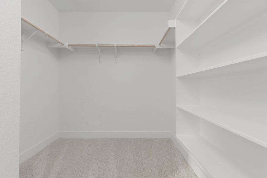 Spacious, unfurnished interior of a new home in Enclave at Cele, Pflugerville (Image 29).
