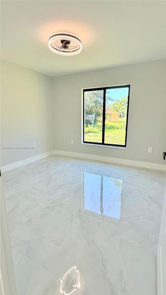 Image 15 of a home in .