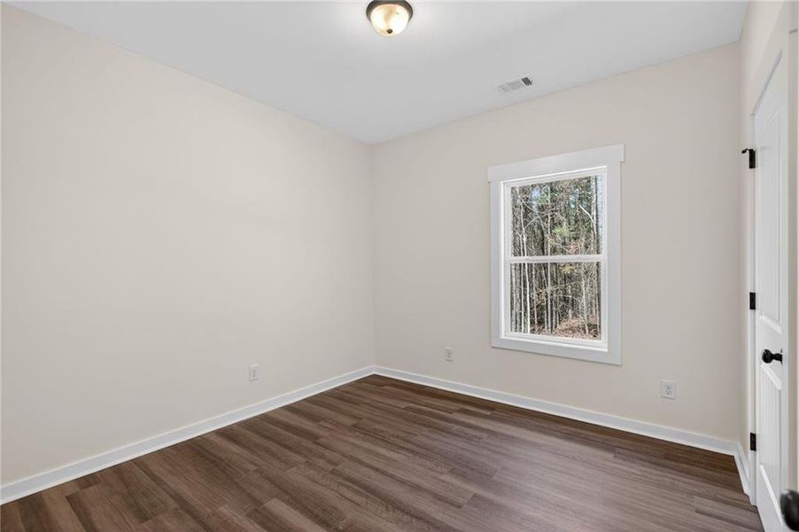 Spacious, unfurnished interior of a new home in , Cedartown (Image 26).