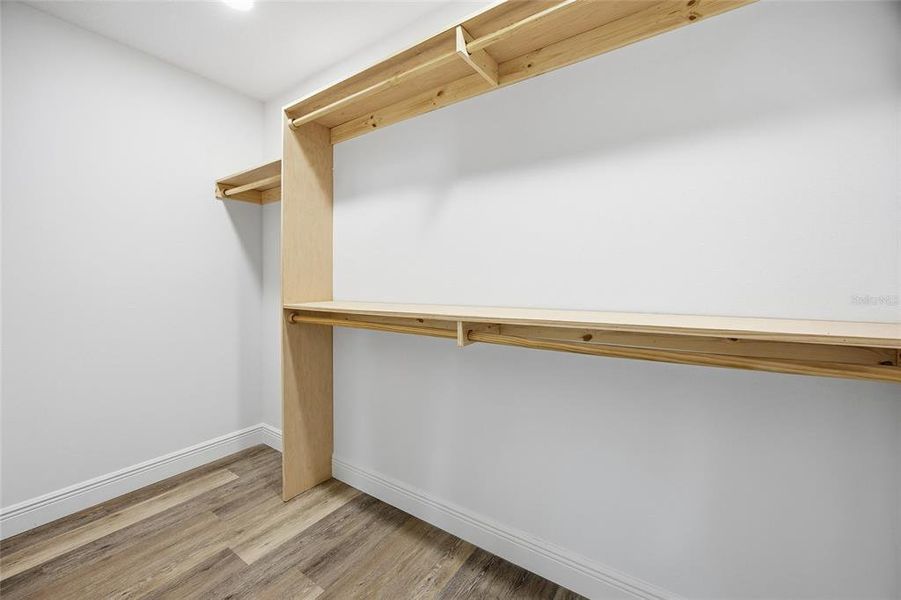 Spacious, unfurnished interior of a new home in , Ocala (Image 37).