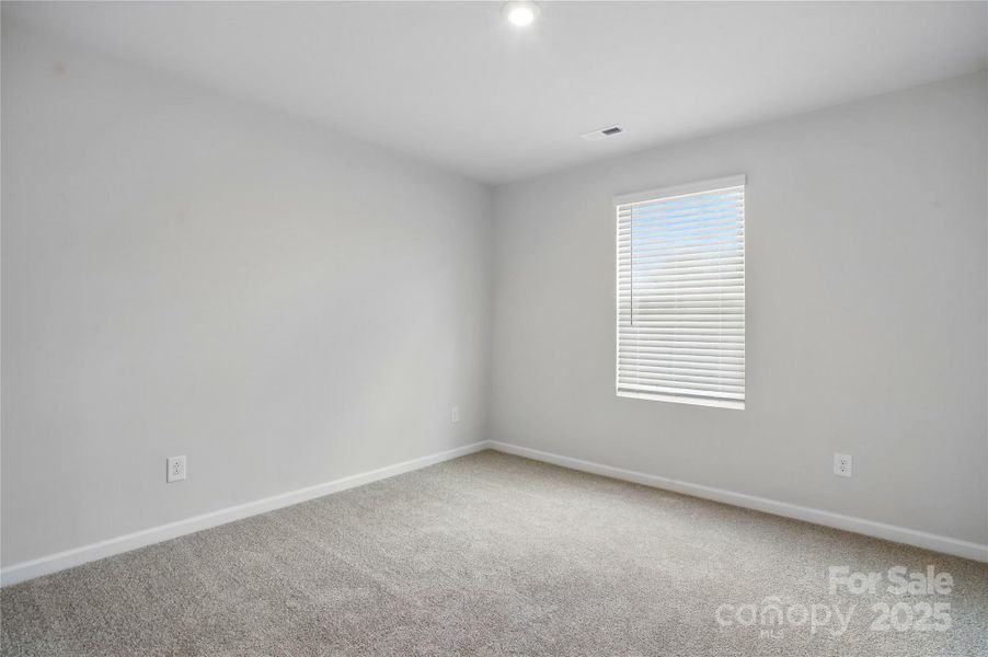 Spacious, unfurnished interior of a new home in Westfall, Gastonia (Image 22).