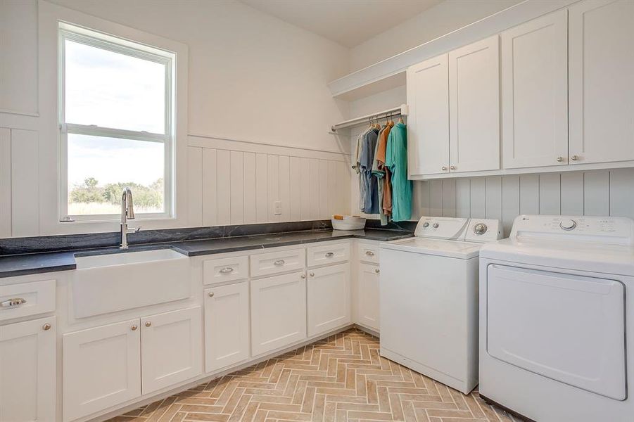 Furnished interior view inside a new home in , Aledo (Image 12).
