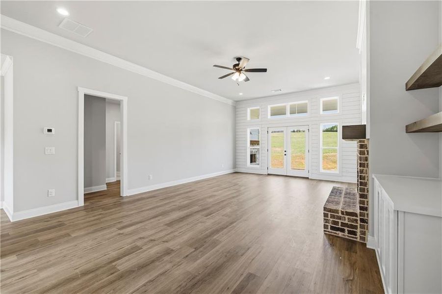 Spacious, unfurnished interior of a new home in , Monroe (Image 38).