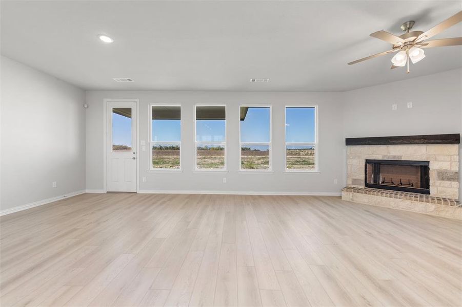 Spacious, unfurnished interior of a new home in Clear Sky Addition, Valley View (Image 18). Spacious, unfurnished interior of a new home in Clear Sky Addition, Valley View (Image 18).