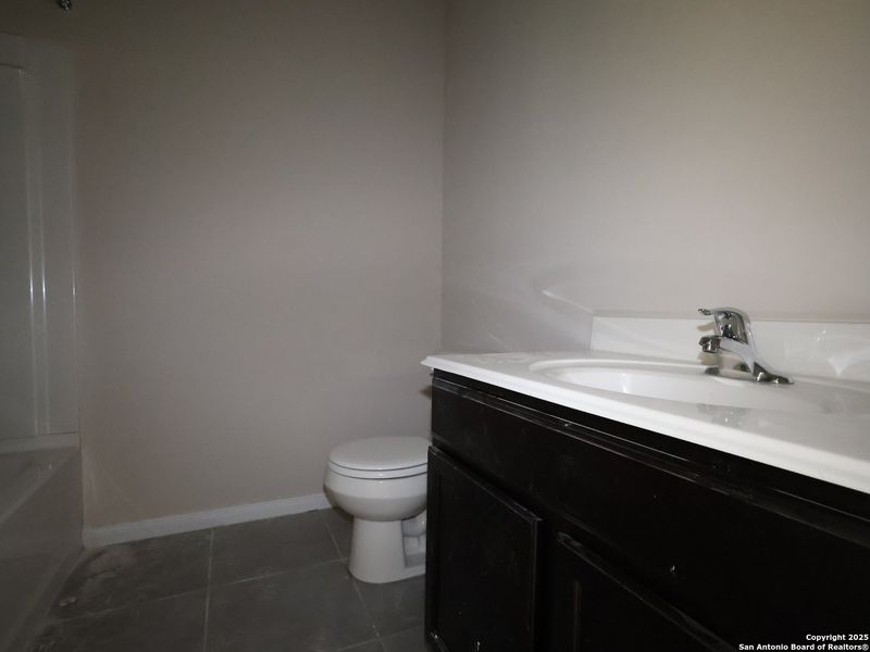 Image 31 of a home in Hunters Ranch.