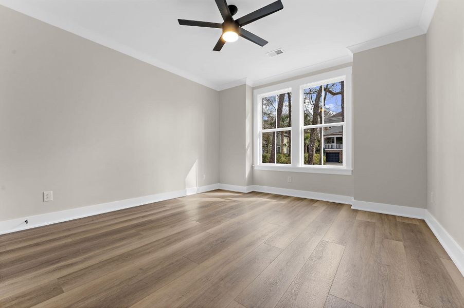 Spacious, unfurnished interior of a new home in , Summerville (Image 81).