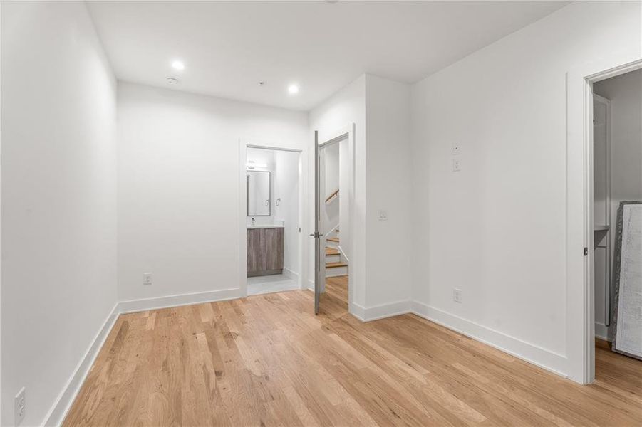 Spacious, unfurnished interior of a new home in Freedom Townhomes, Atlanta (Image 23).