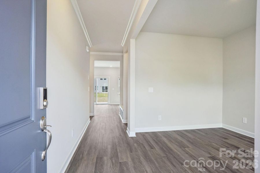 Photo is not of the actual home, but is an inspirational photo of builder’s model home and may depict options, furnishings, and/or decorator features that are not included Photo is not of the actual home, but is an inspirational photo of builder’s model home and may depict options, furnishings, and/or decorator features that are not included