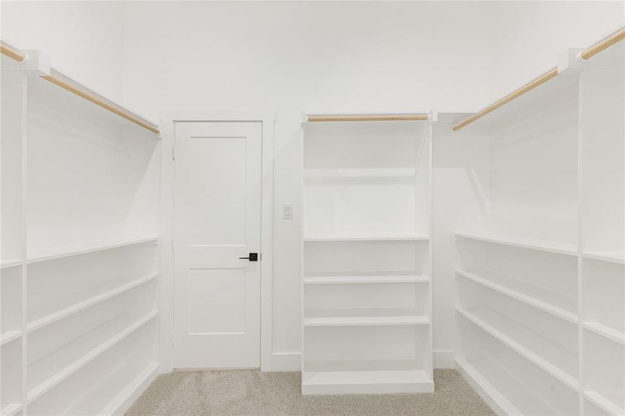 Spacious, unfurnished interior of a new home in , Kennedale (Image 20).